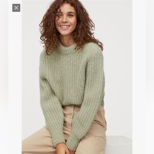 H&M knit alpaca blend sweater chunky knit tan cream